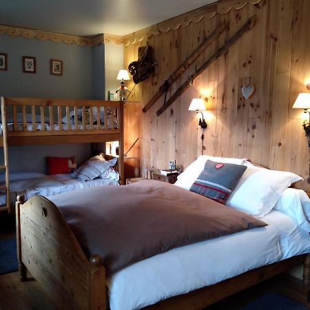 La Grande Ourse Bed & Breakfast Campan Eksteriør bilde