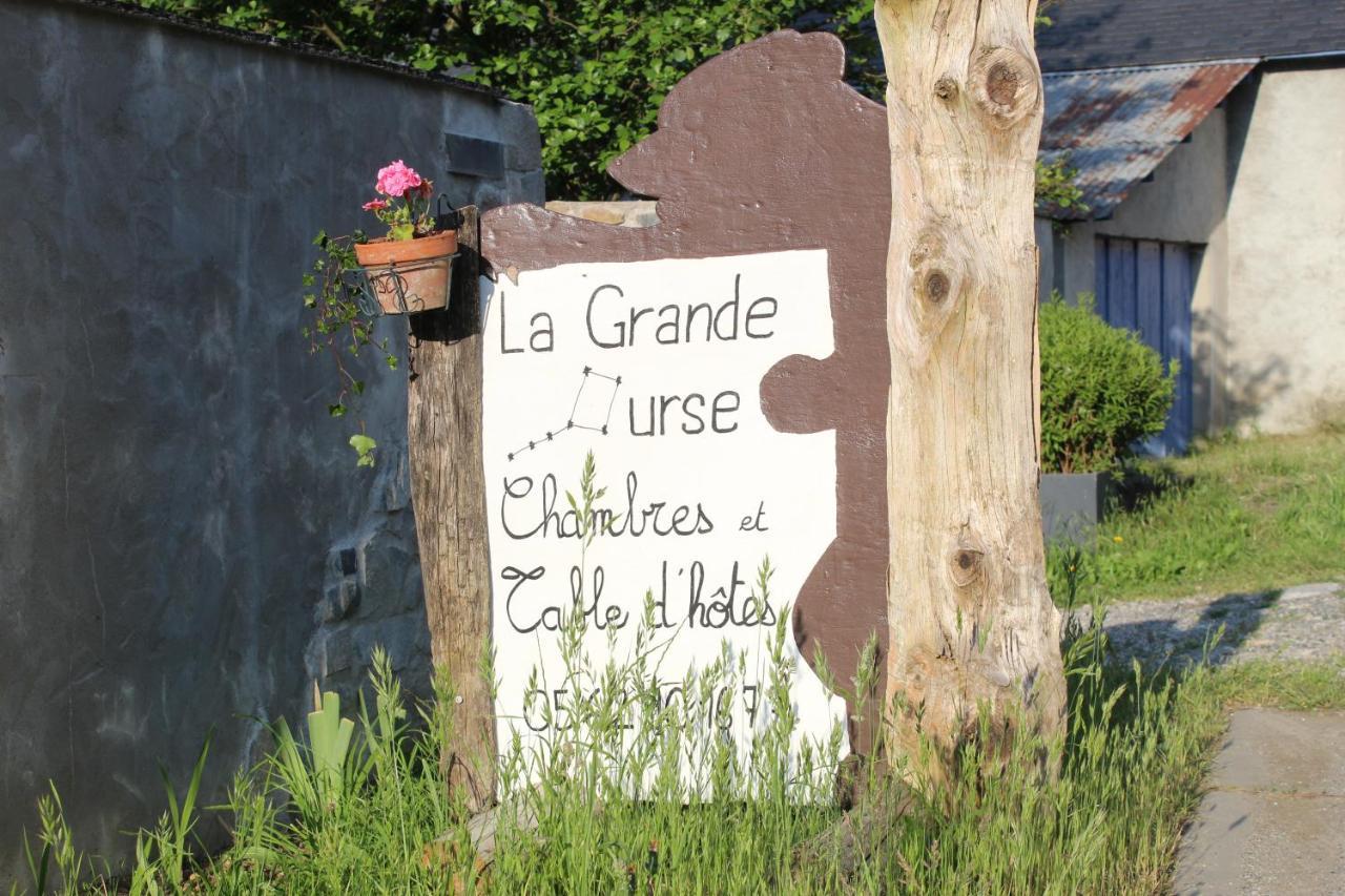 La Grande Ourse Bed & Breakfast Campan Eksteriør bilde