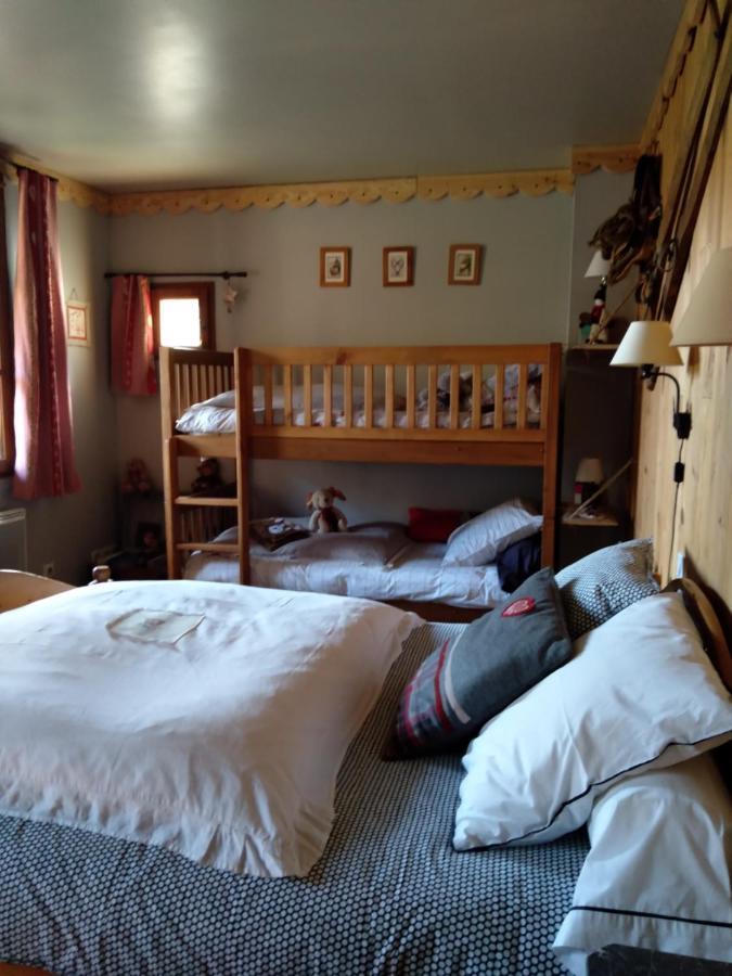 La Grande Ourse Bed & Breakfast Campan Eksteriør bilde