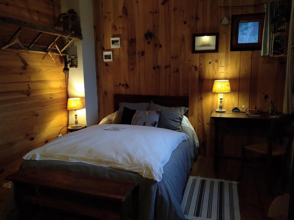 La Grande Ourse Bed & Breakfast Campan Eksteriør bilde